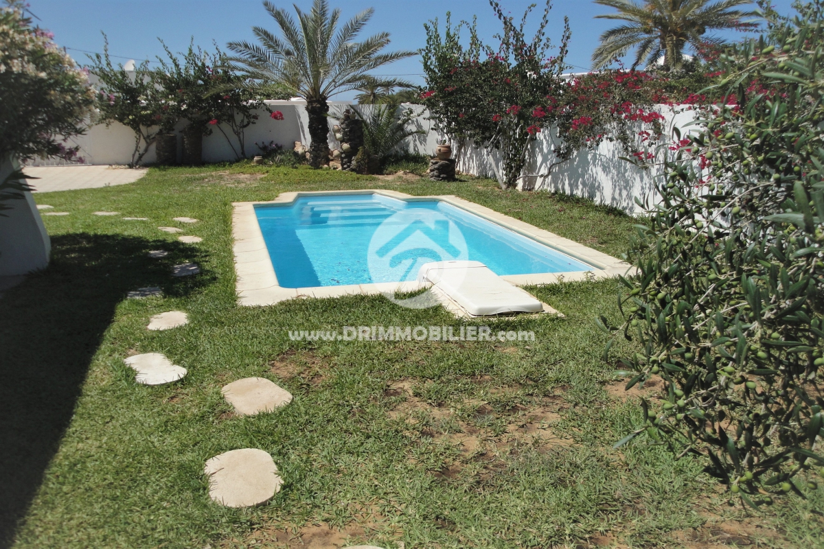 L 126 -   Villa avec piscine Djerba